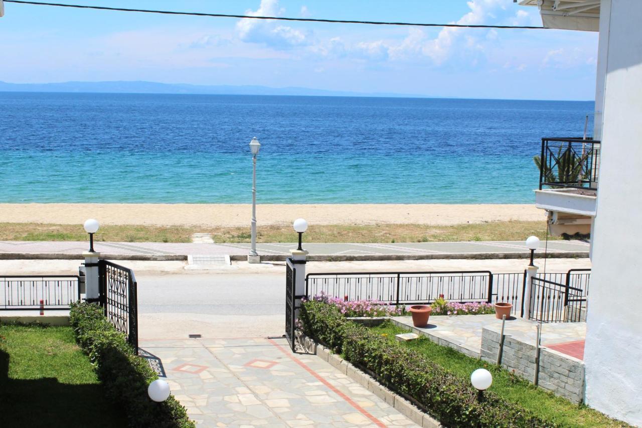 Just 20 Meters From The Beach 托罗尼 外观 照片